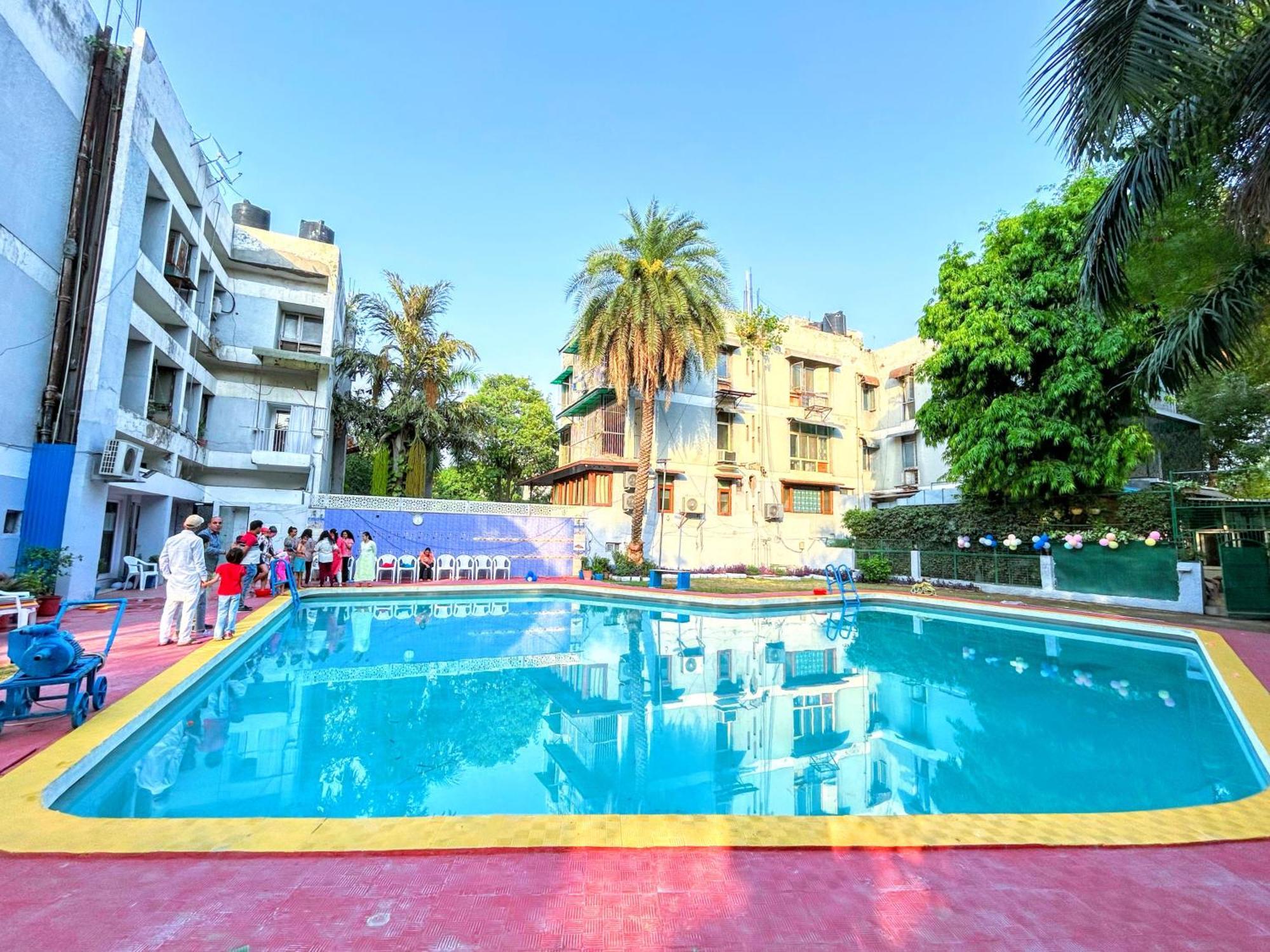 The Pearl Of Nature Homestay New Delhi