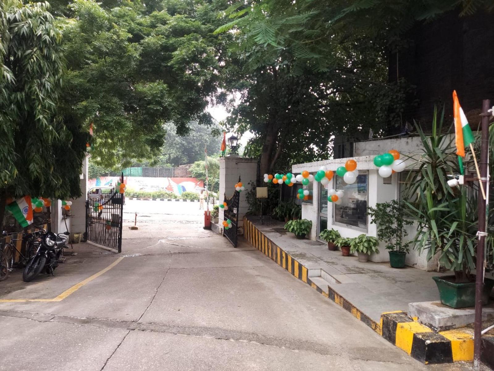 The Pearl Of Nature Homestay New Delhi